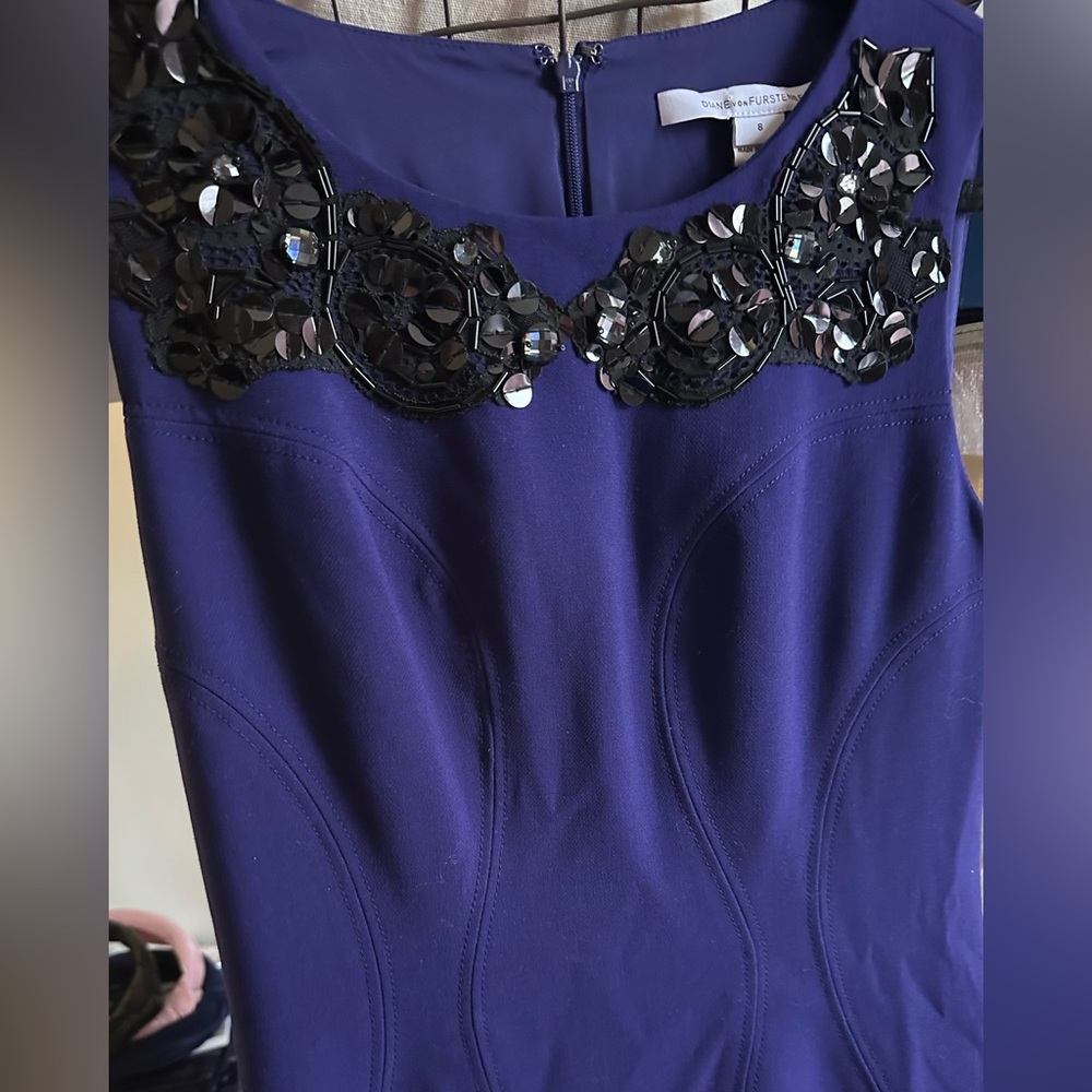 DVF blue dress sz 8 black sequin lace embellishments
